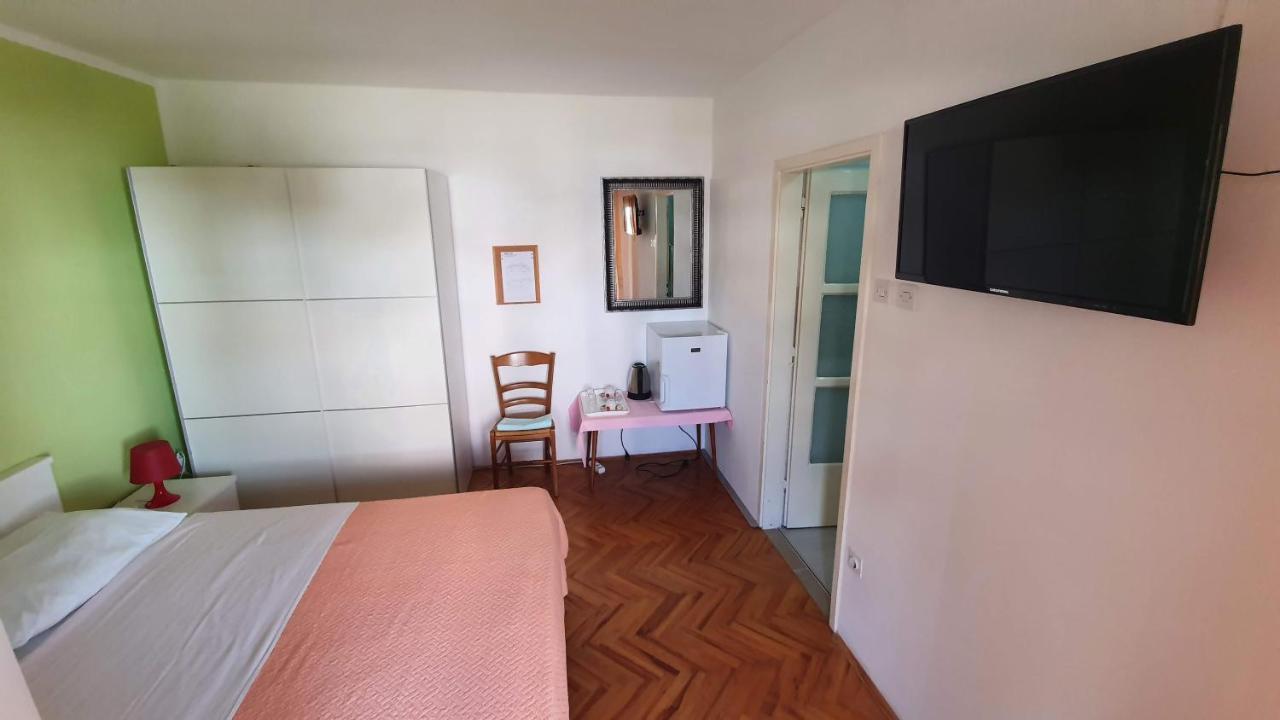 Double Rooms With Terrace Tomica Башка Екстер'єр фото