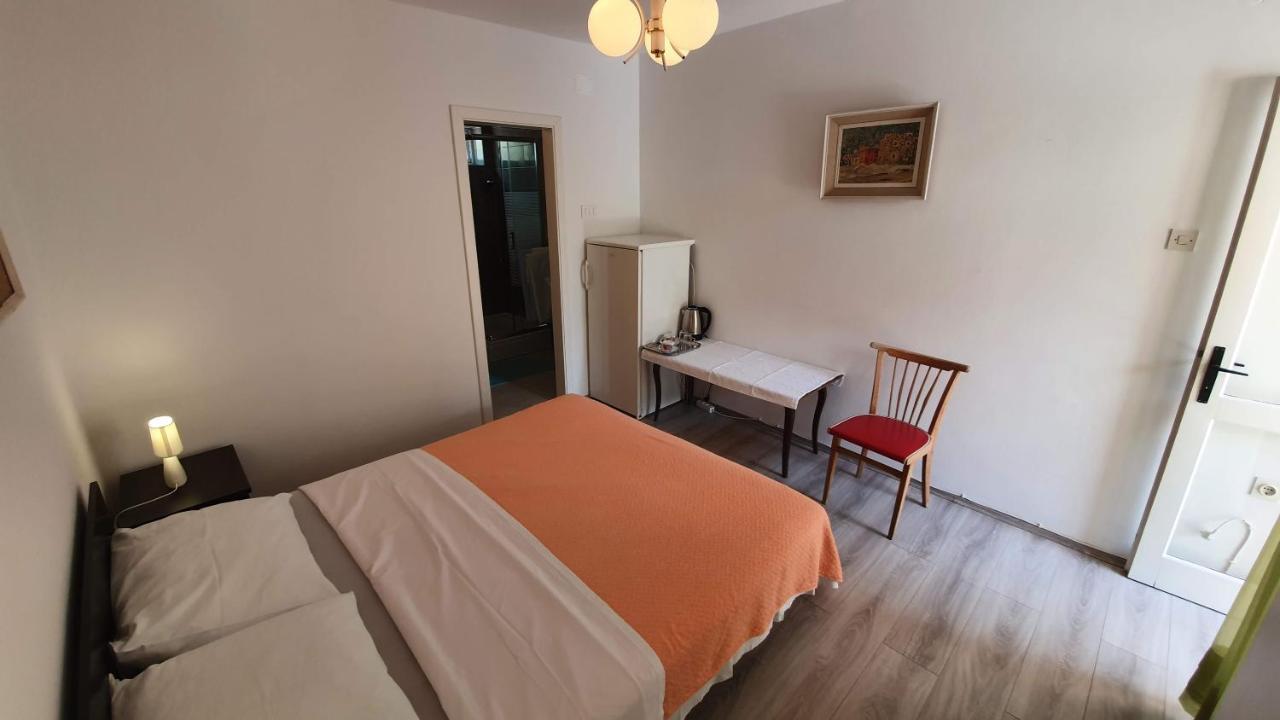 Double Rooms With Terrace Tomica Башка Екстер'єр фото
