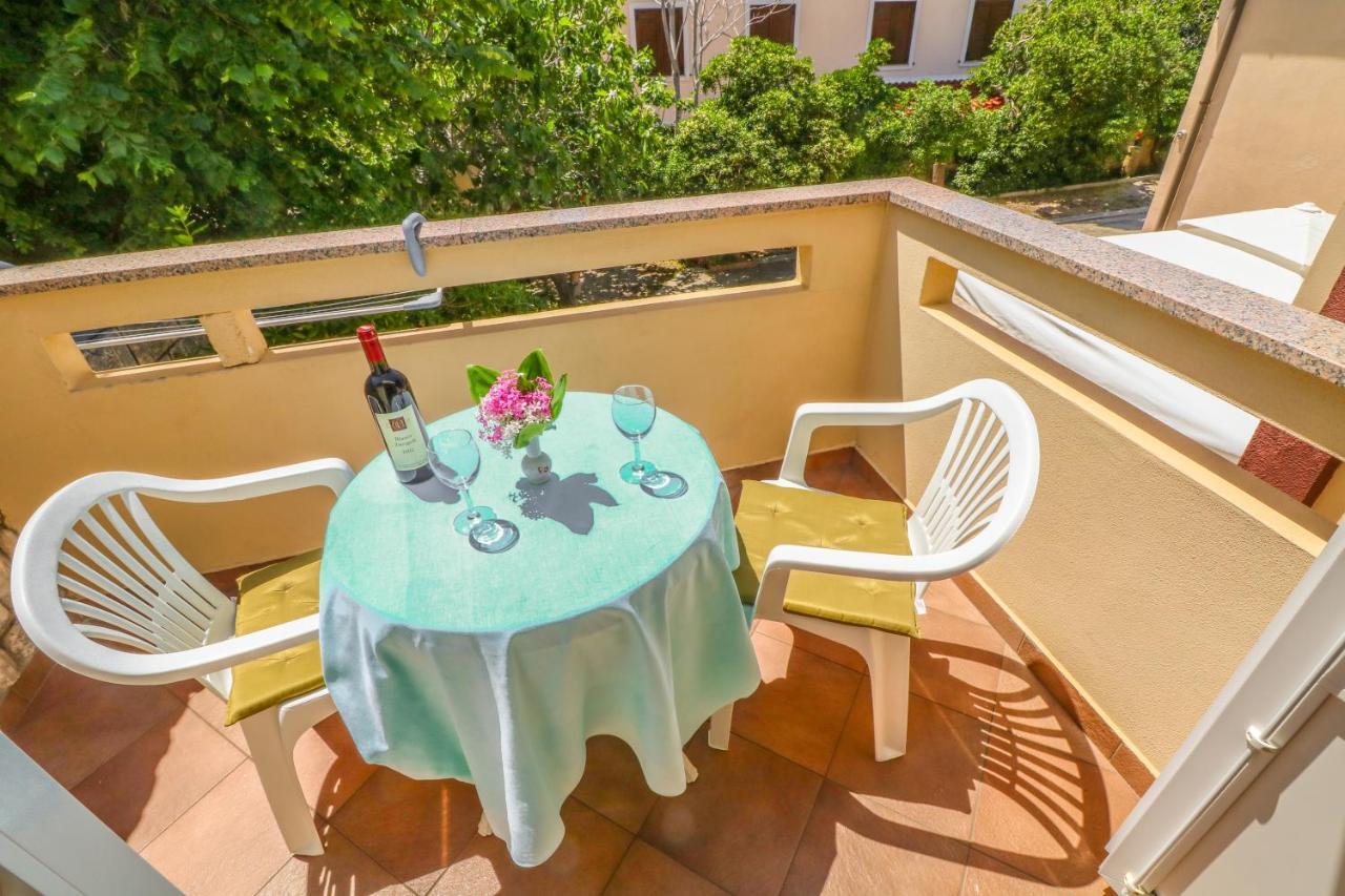 Double Rooms With Terrace Tomica Башка Екстер'єр фото