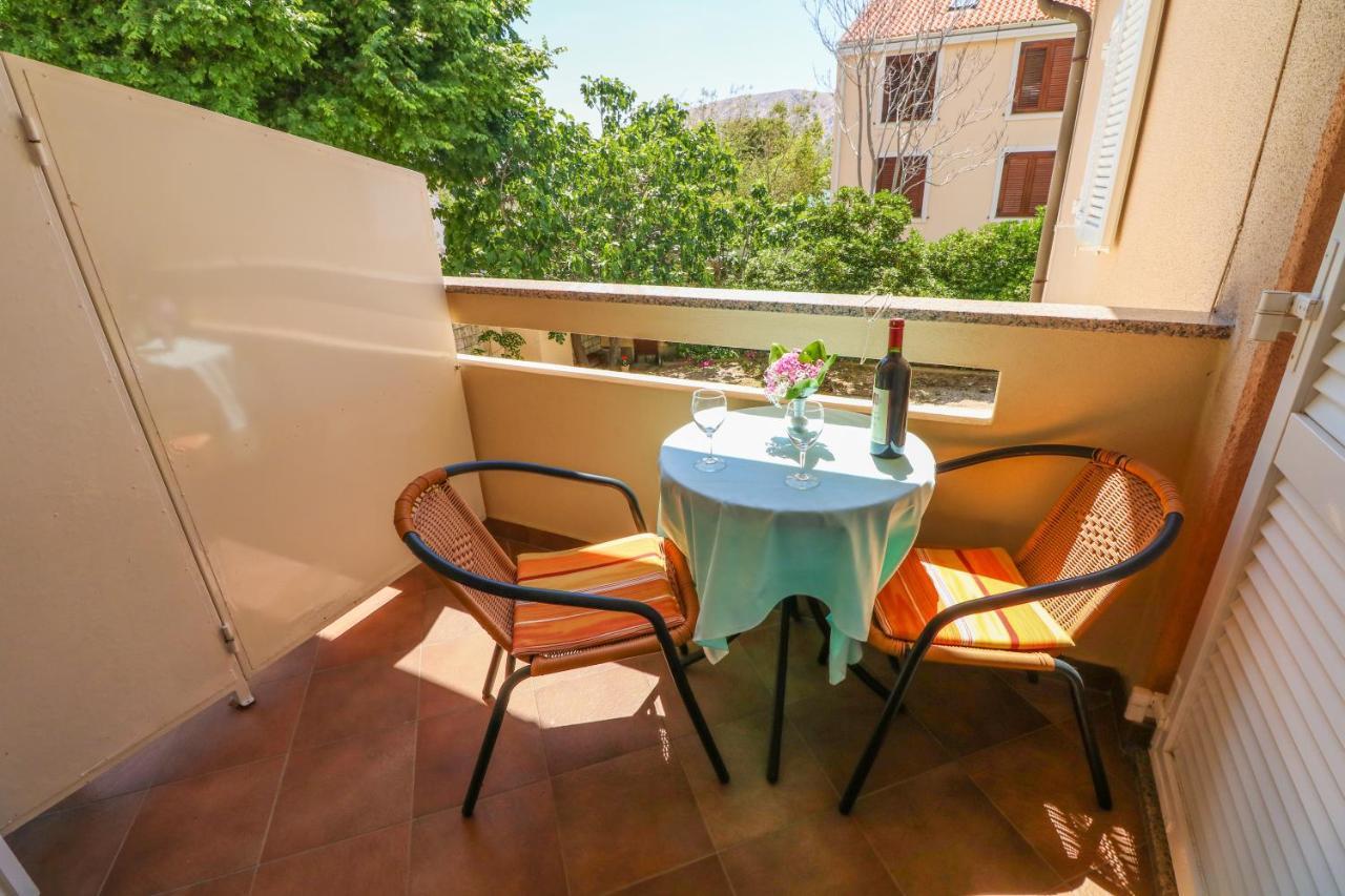 Double Rooms With Terrace Tomica Башка Екстер'єр фото