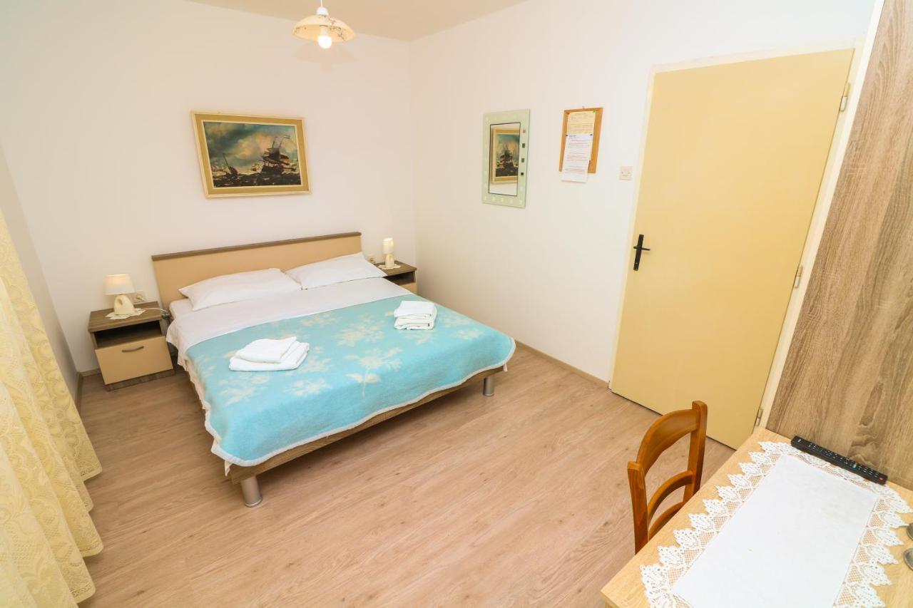 Double Rooms With Terrace Tomica Башка Екстер'єр фото