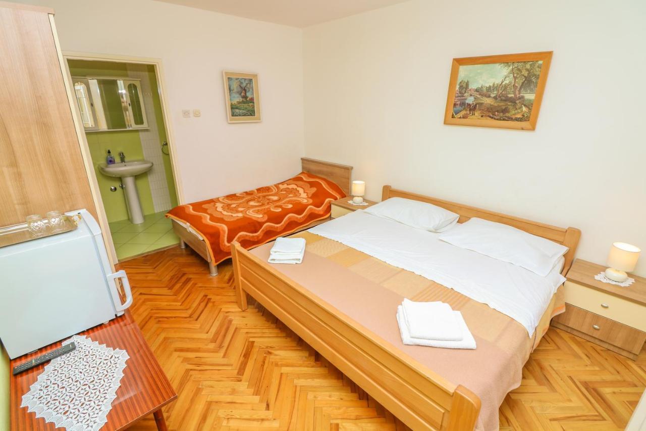Double Rooms With Terrace Tomica Башка Екстер'єр фото